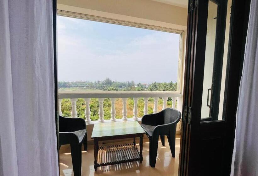 Номер Deluxe, Nagas Hotel Satyavati Morjim