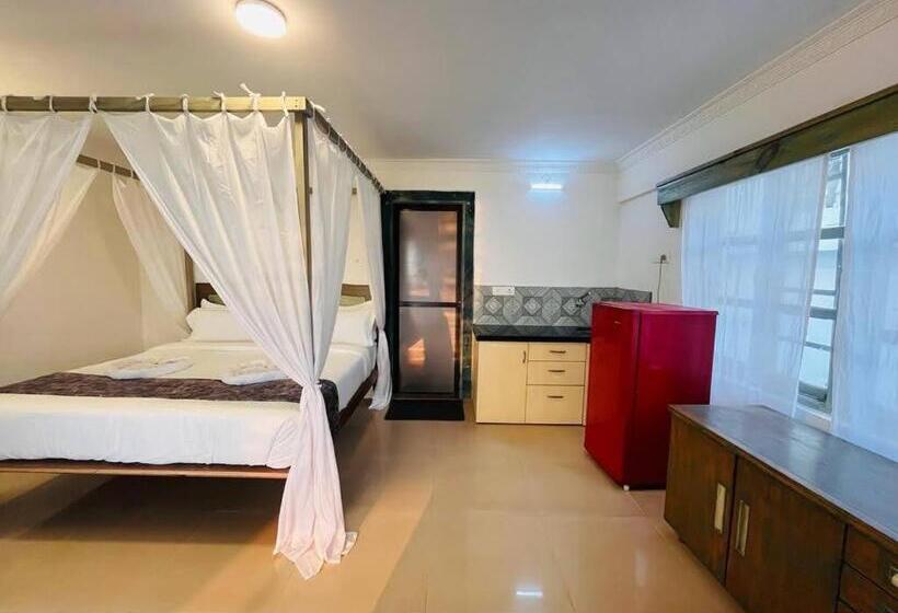 Quarto Estandar Cama King, Nagas Hotel Satyavati Morjim