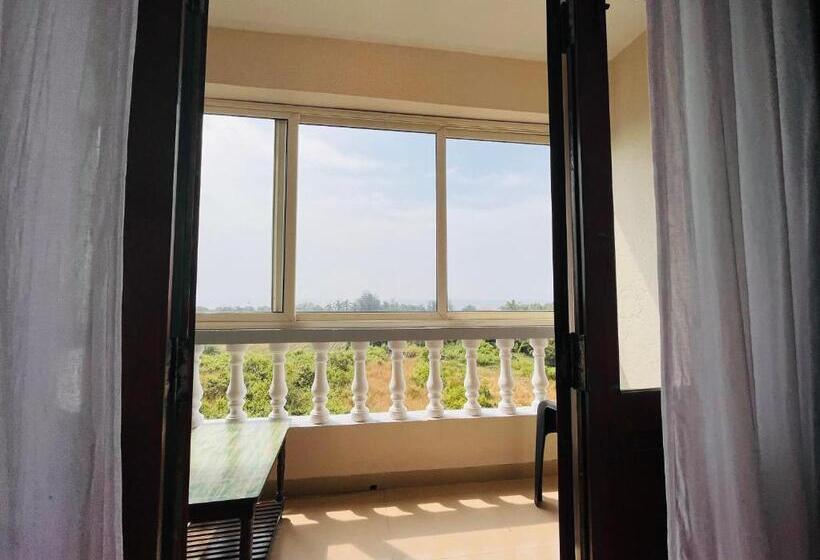 Номер Deluxe, Nagas Hotel Satyavati Morjim