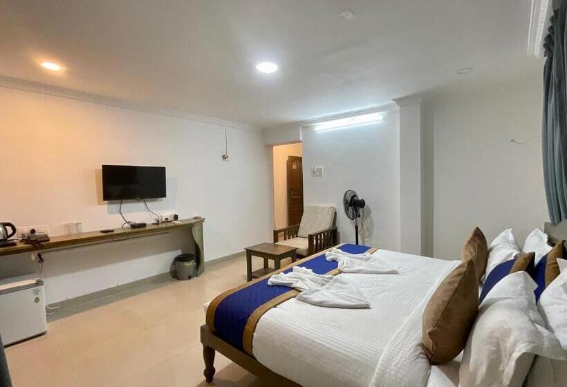 Номер Deluxe Вид на Море, Nagas Hotel Satyavati Morjim