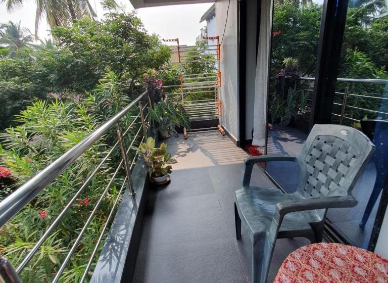 标准间带阳台, Fernandes Homestay  Amor
