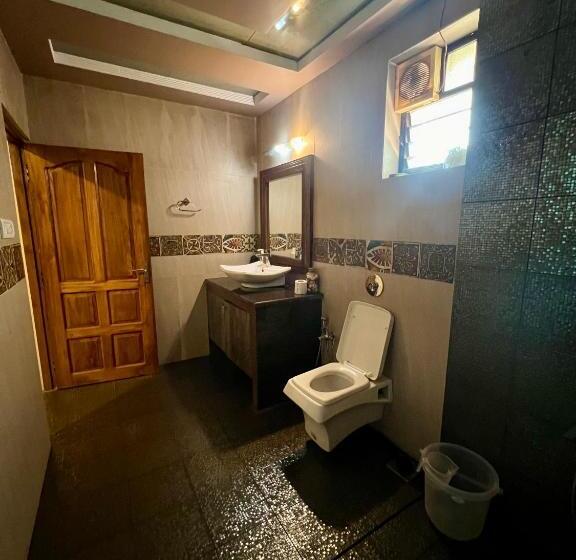 标准间带阳台, Fernandes Homestay  Amor