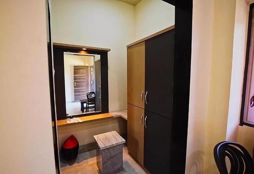 Quarto Deluxe, Arnnas Resort Diveagar
