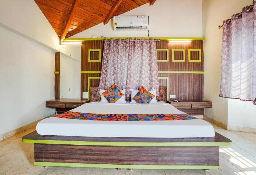 اتاق لوکس, Fabhotel Mint Resort