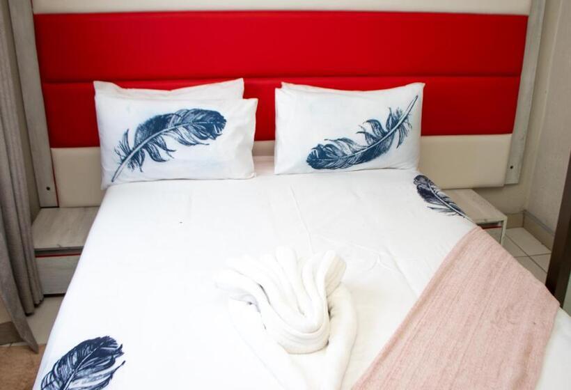 Quarto Estandar, Boeketlong Lodge