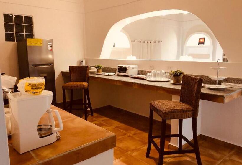 바다 전망 스탠다드 방갈로, Oceanfront Bungalows   Paradise Rentals