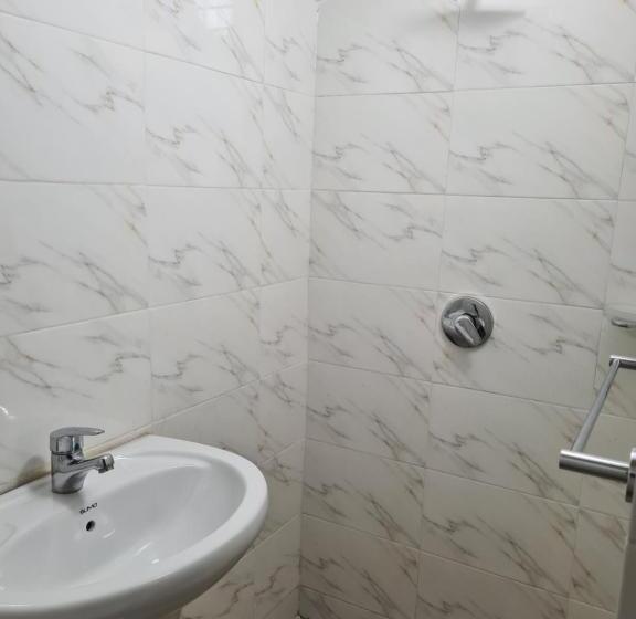 Номер Стандарт Совместная Ванная, Pastello Guest House