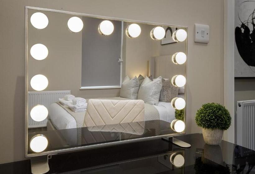 آپارتمان 3 خوابه, The Blackpool Beach Boutique Apartments
