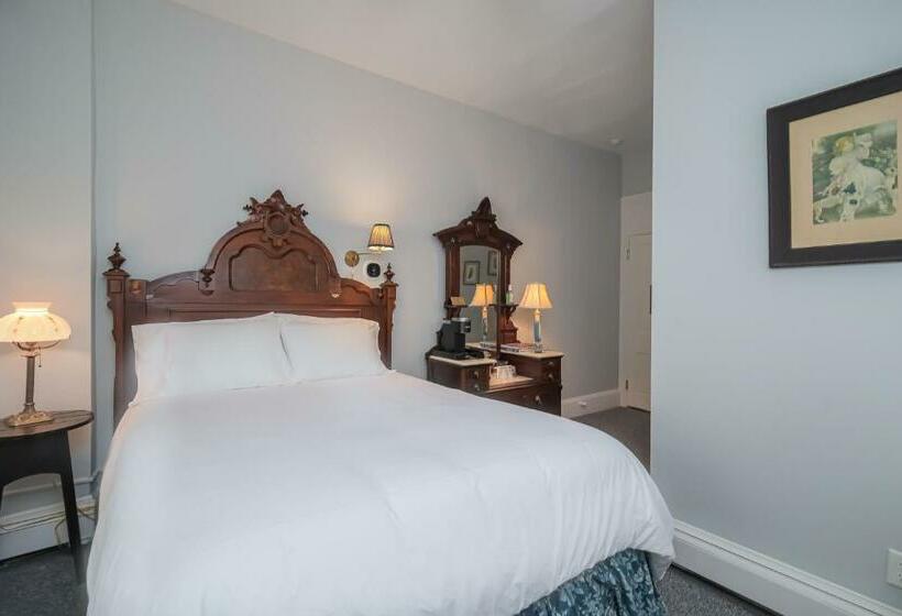 デラックスルーム, Bedford Inn