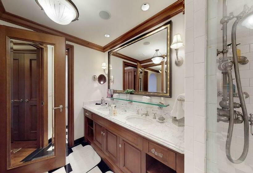 اتاق استاندارد با 2 تخت دوبل, The Lodge At Sea Island