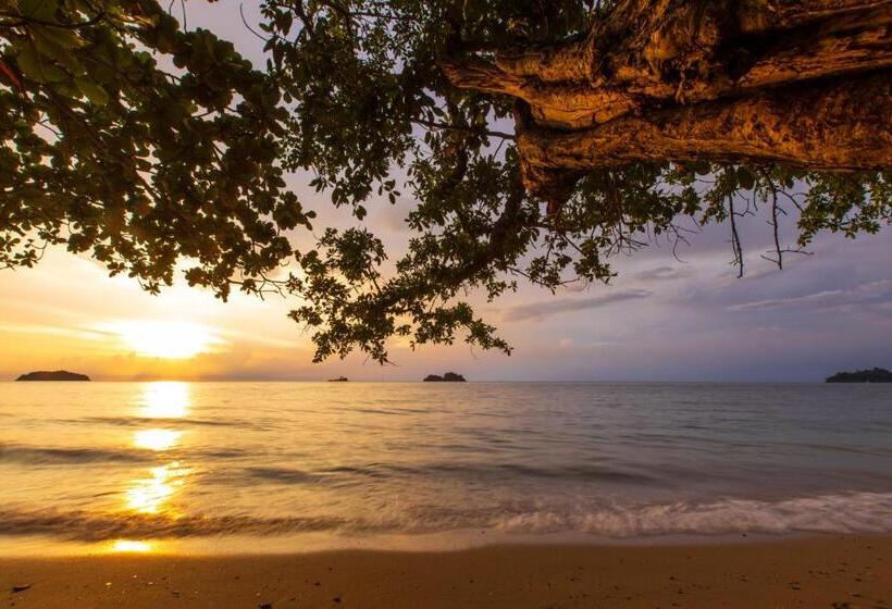 غرفة قياسية سرير كينج, Baansook Resort Koh Chang