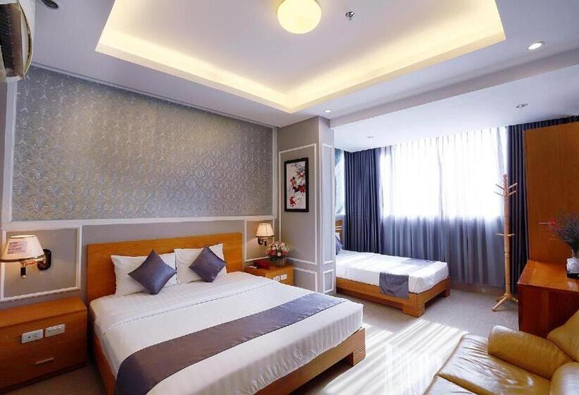 مجموعه ویستا شهر, Lucky Star Hotel   Bui Vien Walking Street