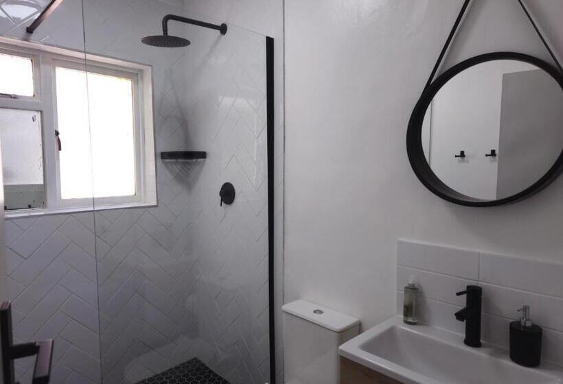 Кровать в Общей Комнате, Wunderlux
