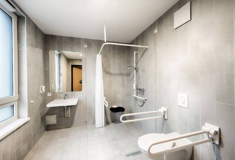 Номер Стандарт, B&b Hotel Erfurt City West