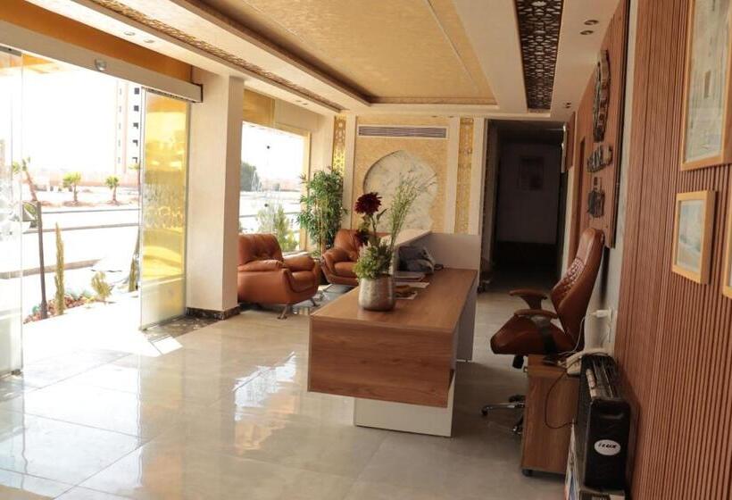 استودیوی استاندارد با چشم‌انداز دریا, Casablanca Star Hurghada كازابلانكا ستار الغردقة
