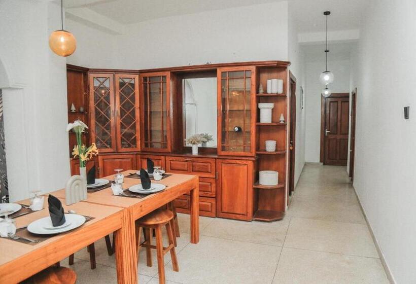 ویلای 1 خوابه با چشم‌انداز باغ, Omenco
