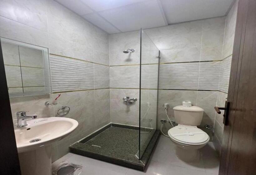 سوییت لوکس, Rotana Palace Suites