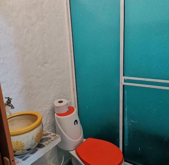 اتاق استاندارد چهار تخته, Hospedaje Molino Del Griego Santorini