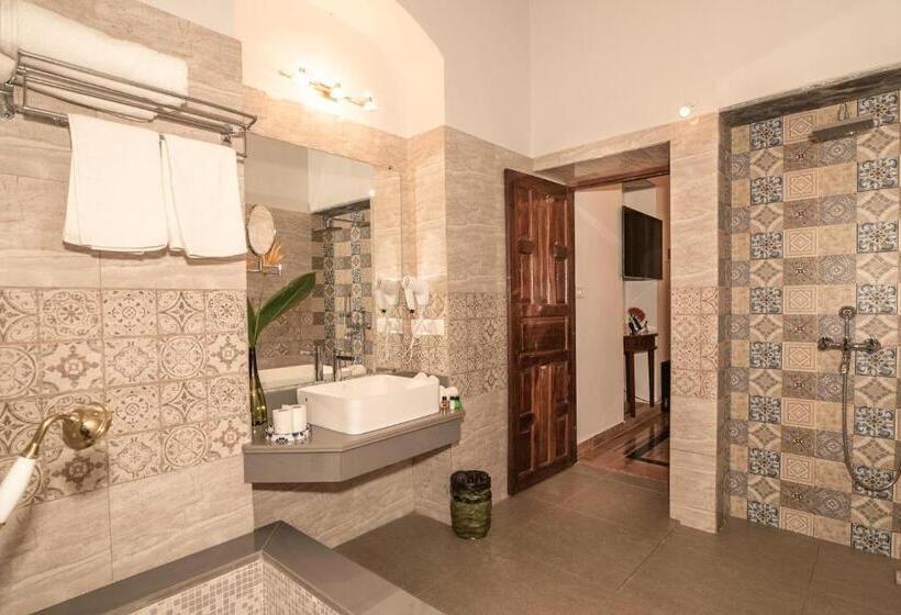Номер Deluxe, Sashas Holiday Village