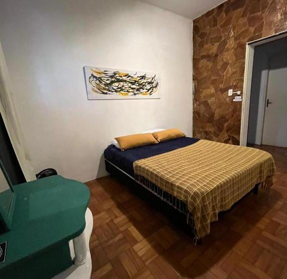 家庭间, Savassi Hostel Loft