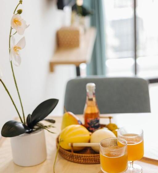 سوییت, Crescendo Urban Stay   Stay 24h