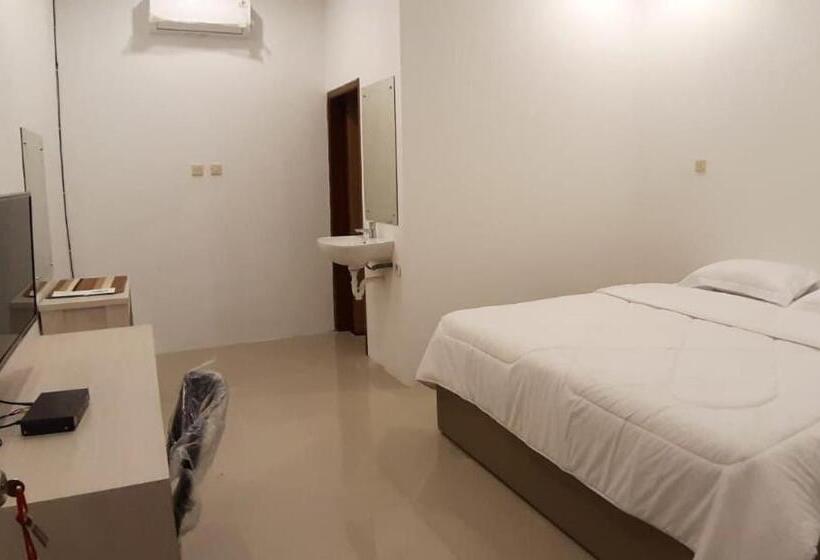 Номер Deluxe, Kirai House Pantai Madasari Beach Front View