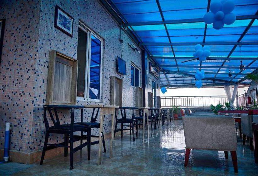 اتاق لوکس, Le Nest Accommodation
