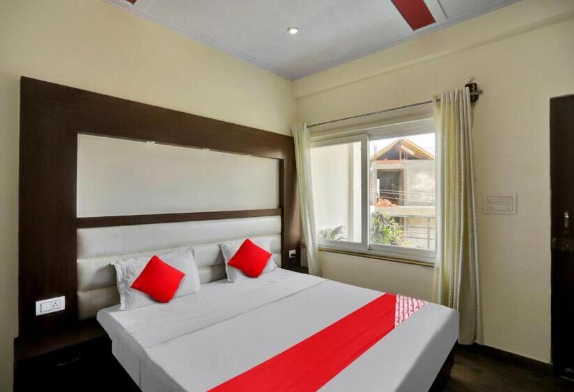 Трехместный Номер Классика, Oyo Lawendra Home Stay