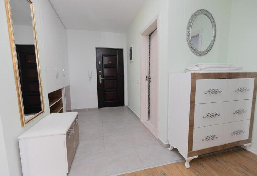 1 Bedroom Penthouse Apartment, Dodona Aparthotel In Prishtina
