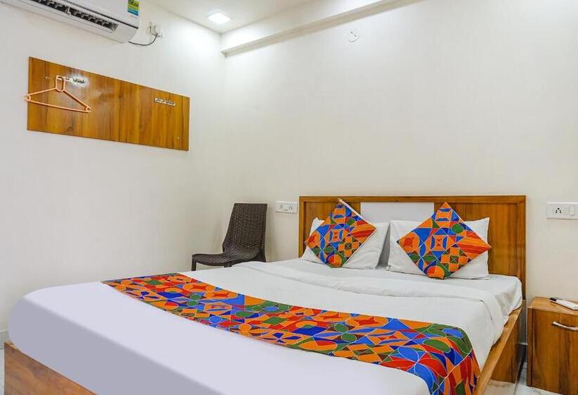 Номер Deluxe, Fabhotel Ashoka