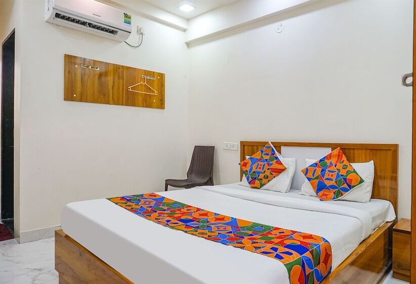 Номер Deluxe, Fabhotel Ashoka