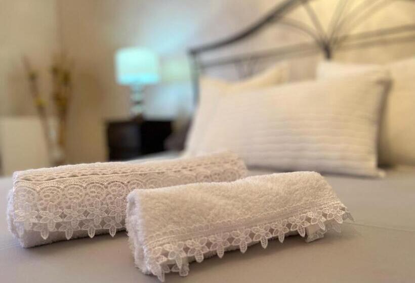 اتاق لوکس, Villa Giudice Luxury Home