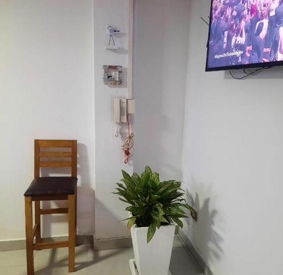 آپارتمان 2 خوابه, Hospedaje Kaihalulu