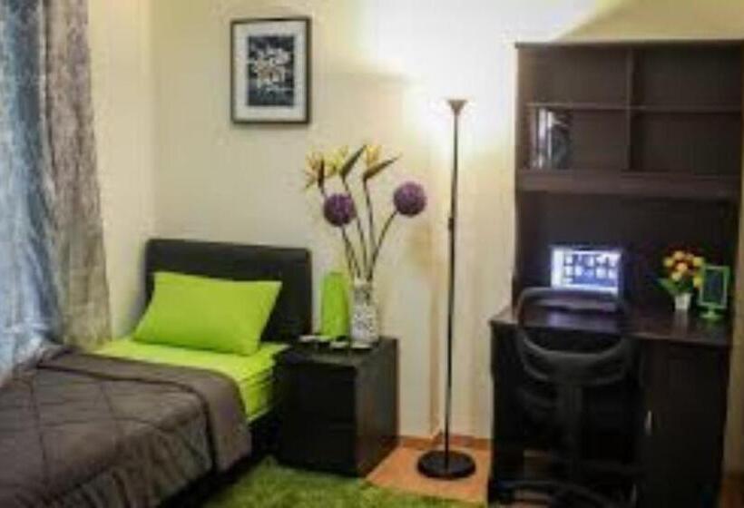 Номер Deluxe, Worker S Apartman Munkásszálló
