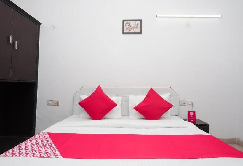 Трехместный Номер Классика, Flagship Hotel Kusum Palace