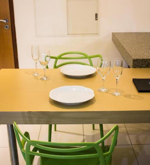 اتاق لوکس, Netuno Motel