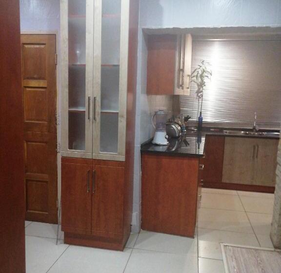 اتاق لوکس, Garden View Guesthouse Fleurhof