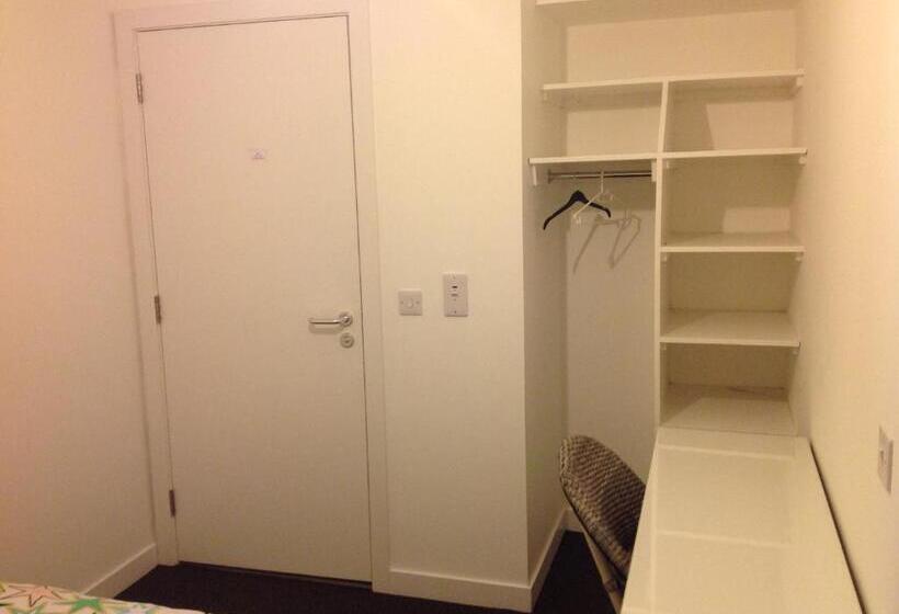 Номер Стандарт, Westend Property