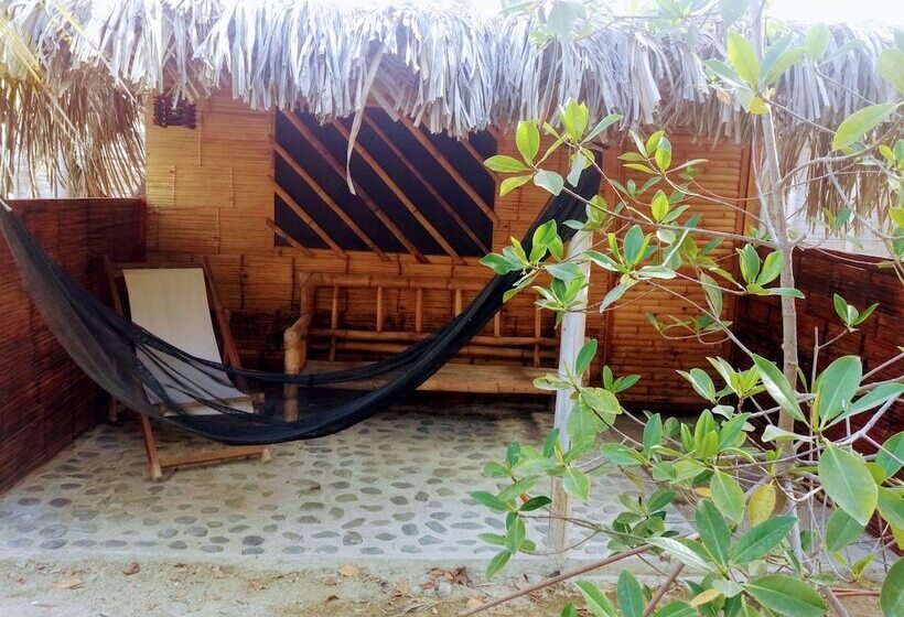 کلبه ییلاقی, Guacamayo Bed & Breakfast