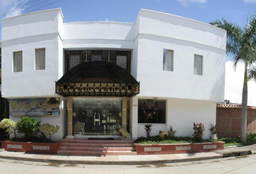 Четырехместный Номер Стандарт, D  Leon Inn