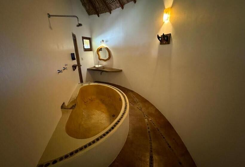بانگلوی استاندارد, One Love Hostal Puerto Escondido
