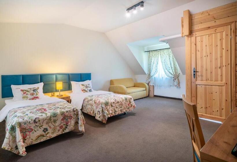 Номер Стандарт Вид на Озеро, łabędź Hotel Karczma