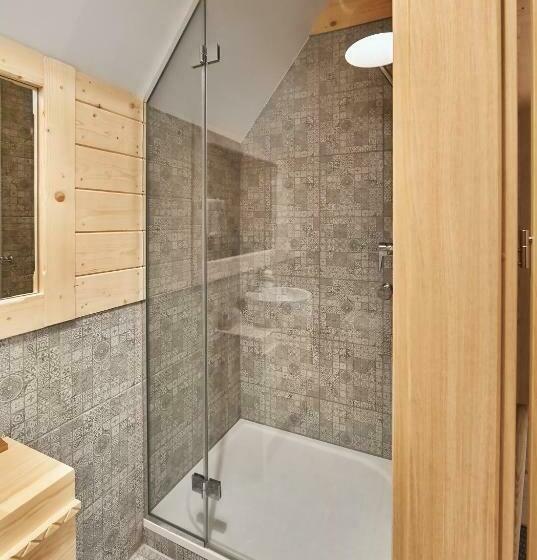 Номер Стандарт, Gazdówka Spa