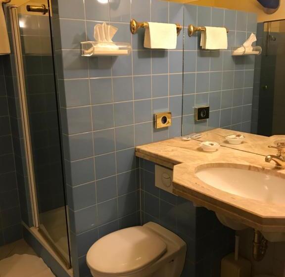 Номер Стандарт Трехместный, Podzamcze