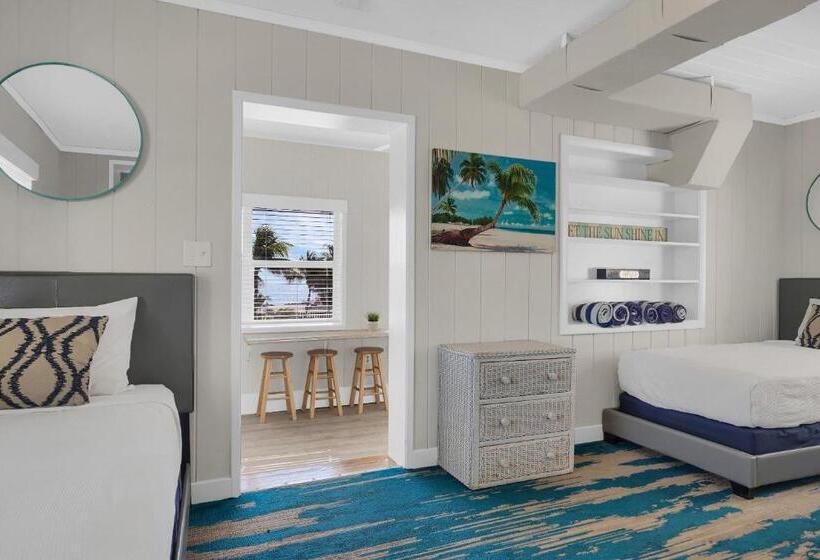 Апартаменты Deluxe 2 Спальни Вид на Море, Seascape Resort & Marina