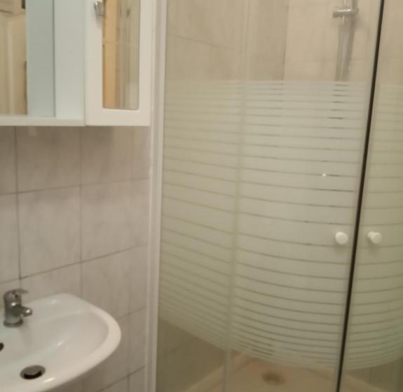 Апартаменты 1 Спальня Нижний Этаж, Toldi Panzió Hévíz