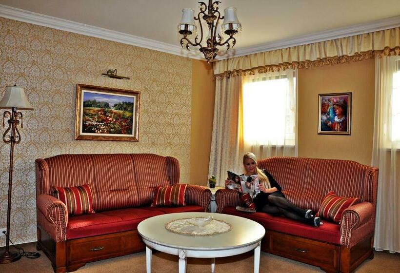 Люкс, Villa Classica