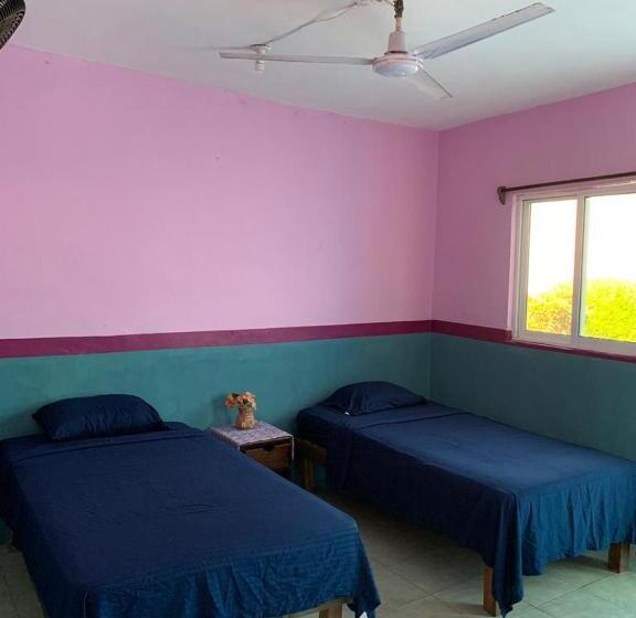 اتاق استاندارد, Hostal Y Temazcal Guemez