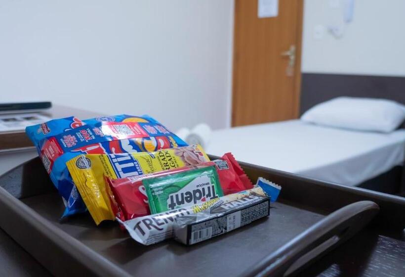 Семейный Номер, Dom Hotel Maringá