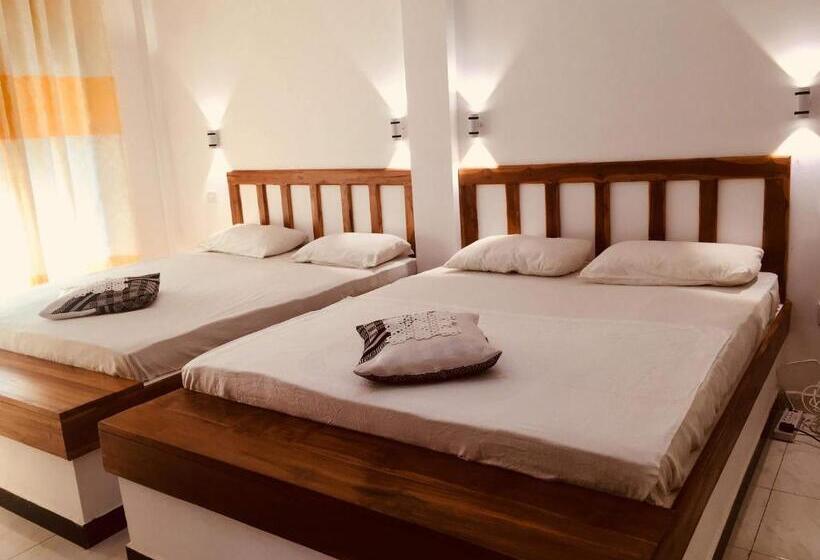 Семейный Номер, A4 Villas Udawalawe